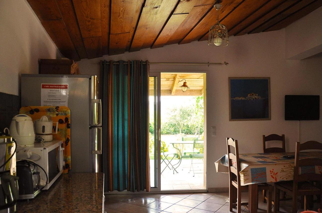 Residence Casa Favalella Porto Pollo Buitenkant foto