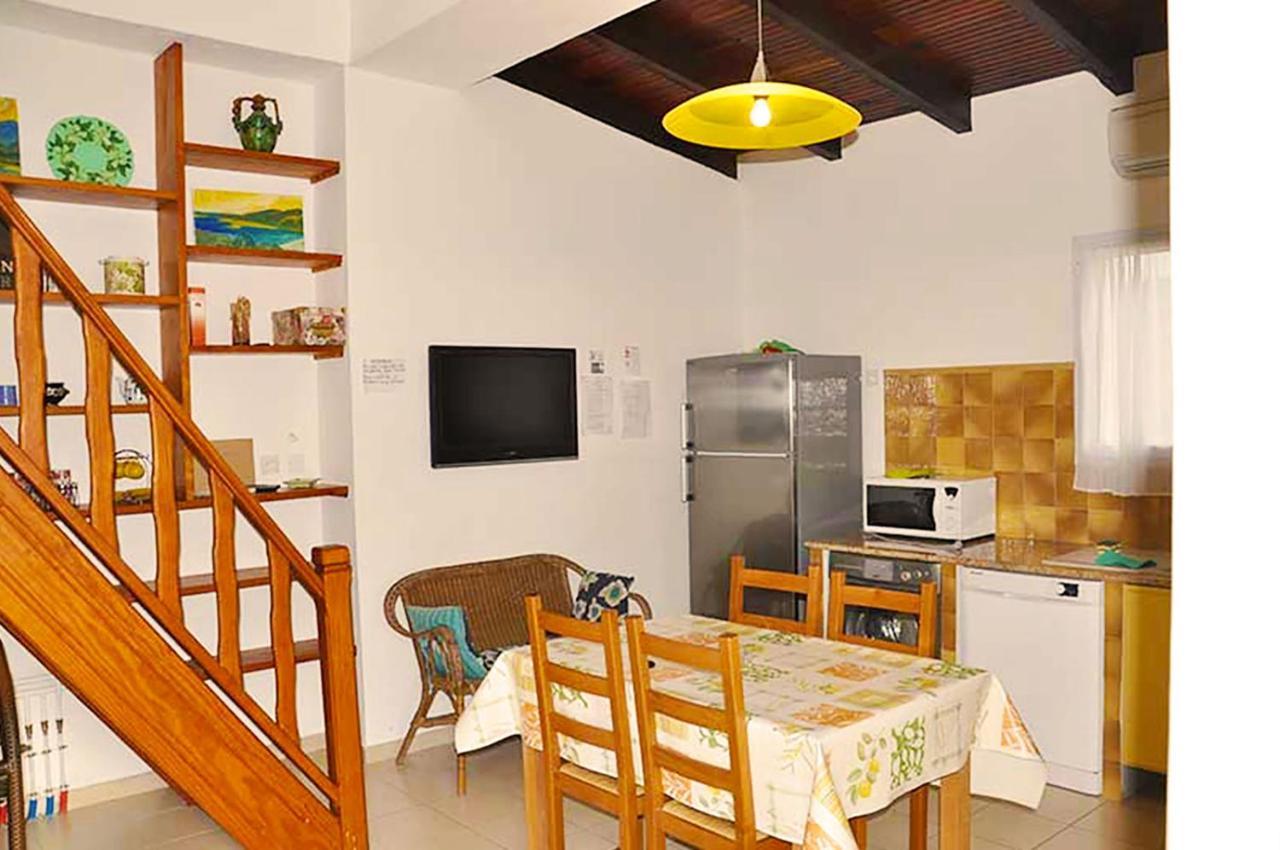 Residence Casa Favalella Porto Pollo Buitenkant foto