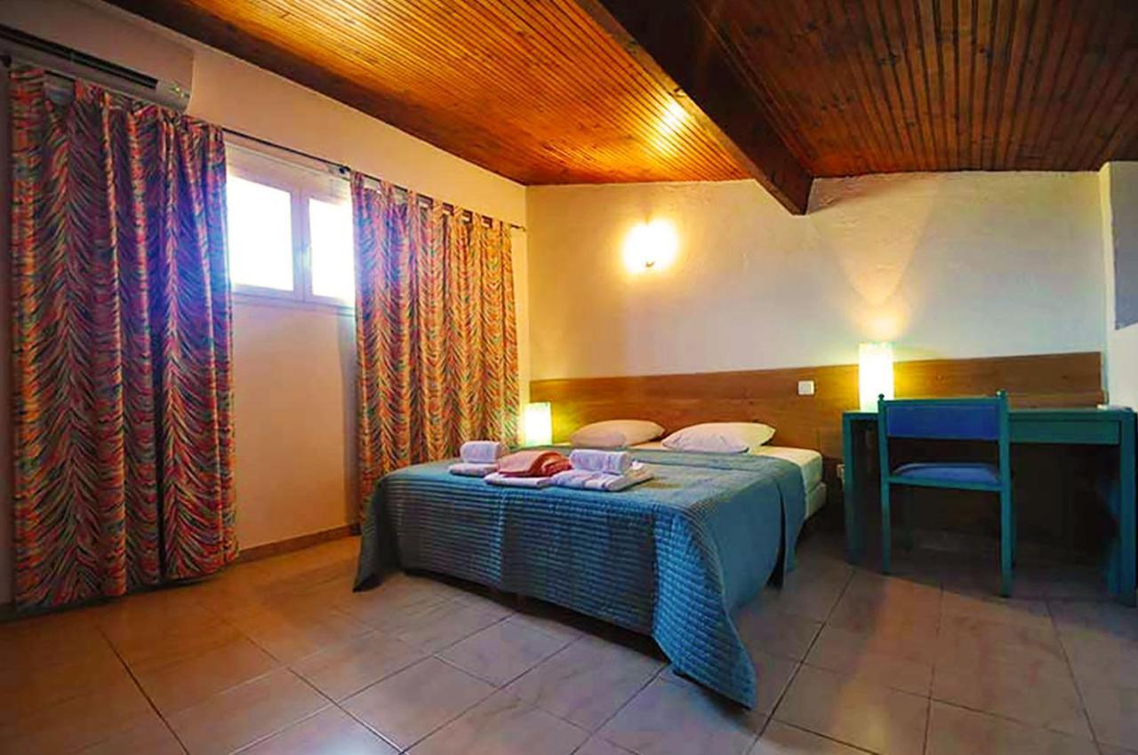 Residence Casa Favalella Porto Pollo Buitenkant foto