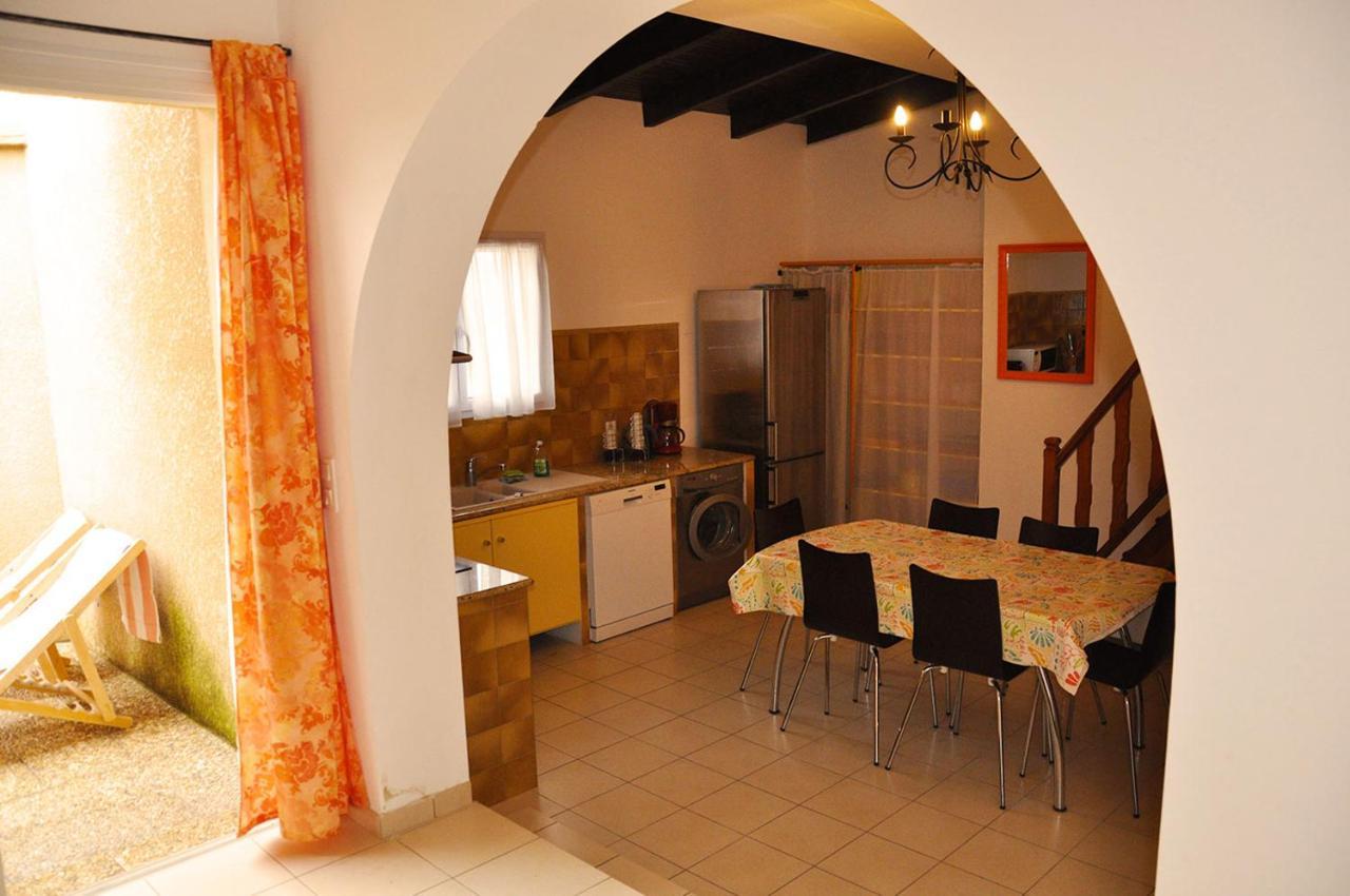 Residence Casa Favalella Porto Pollo Buitenkant foto